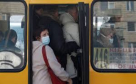 У столичній маршрутці побилися пасажири через маски