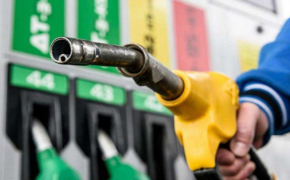 Хто регулюватиме ціни на паливо?