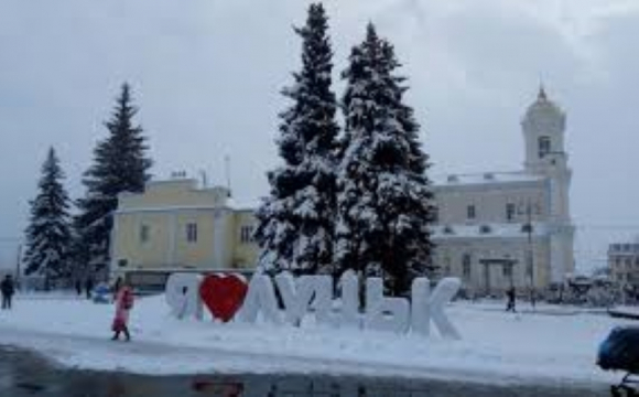 Сніг з дощем: на вихідних в Україні почнеться зима, карта погоди