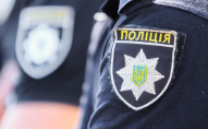 На заході України сержант поліції допомагав ухилянтам виїжджати за кордон