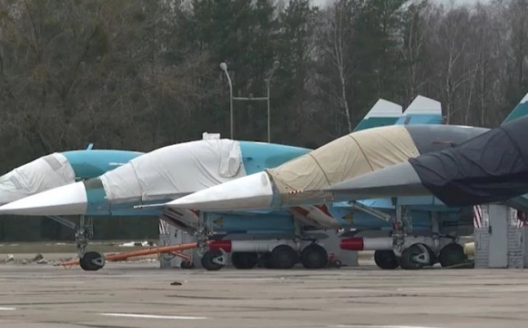 В Білорусі помітили літак з протикорабельною ракетою: що це означає. ФОТО