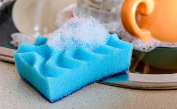 Що означає колір губок для миття посуду?