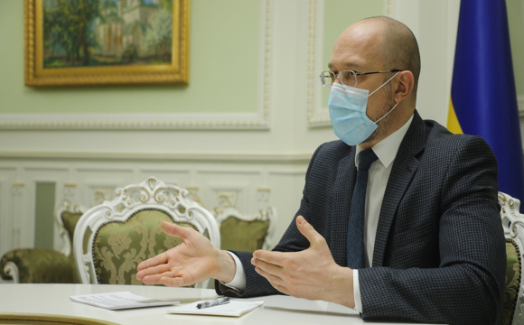 Україна веде переговори із шістьма виробниками COVID-вакцин – Шмигаль