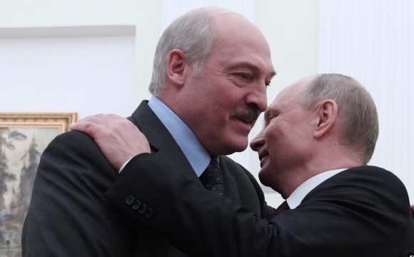 Путін змушує Білорусь вступити у війну проти України: що він робить