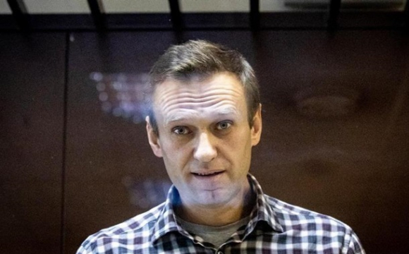 Лікарі заявляють про критичний стан Навального