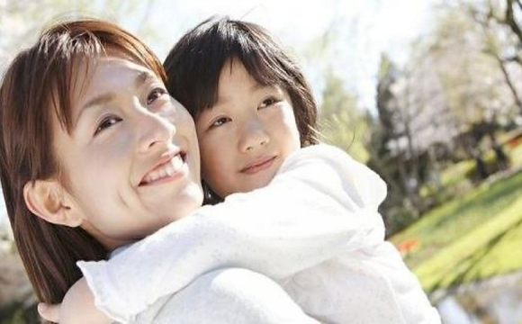 Японці хочуть підняти народжуваність за допомогою сайтів знайомств: виділили $19 млн