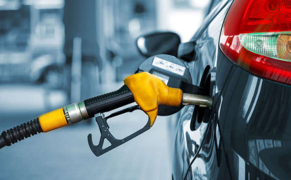 АЗС перестануть продавати бензин у роздріб