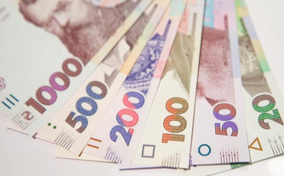 В Україні планують виплатити масові борги по зарплатах