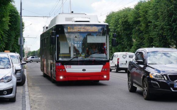З 20 липня у Луцьку зросте вартість проїзду в тролейбусах