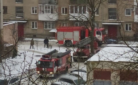 У Луцьку сталася пожежа в будинку. ФОТО