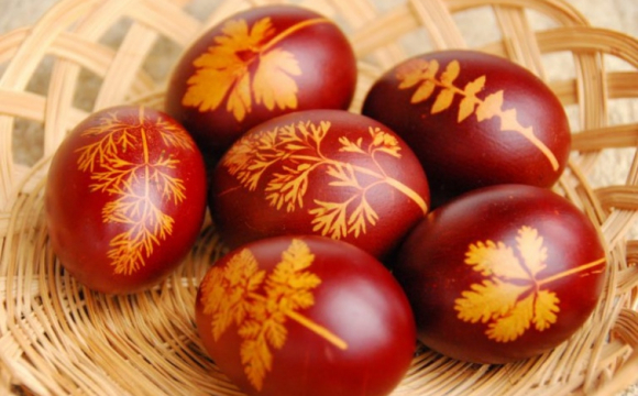 Коли треба фарбувати яйця на Великдень, щоб не наразити рідних на небезпеку
