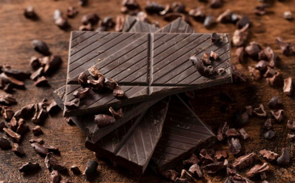 Як чорний шоколад впливає на здоров'я