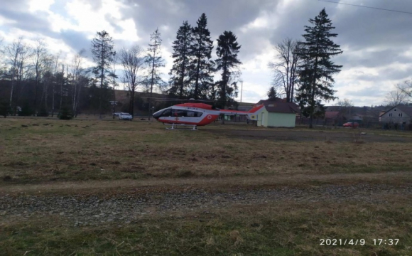 В Україні вперше вертоліт доставив пацієнтку до лікарні