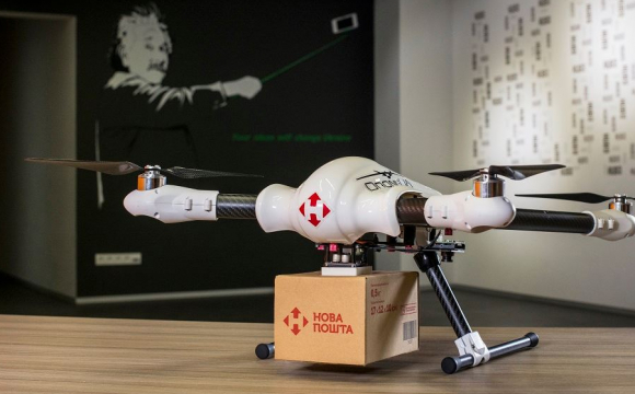 «Нова пошта» почне доставляти посилки дронами