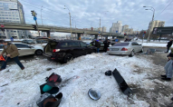 Нетверезий водій утікав від поліції та збив жінку: масштабна ДТП у Києві