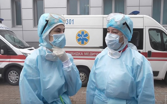 Коронавірус в Україні: другий день поспіль понад 10 тис. нових хворих