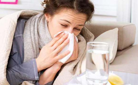 Лише три інгредієнти: як швидко справитися із простудою та грипом
