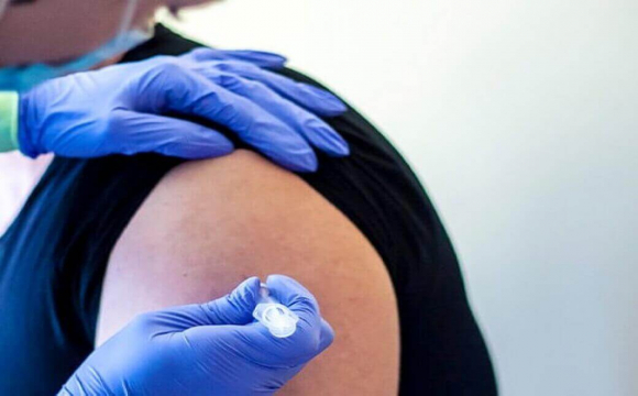 У Луцьку 13 патрульних отримали щеплення китайською вакциною