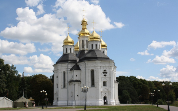 Росіяни пограбували церкву на Чернігівщині. ВІДЕО