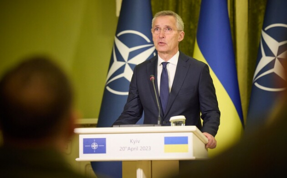 Україна має право захищатись - генсек НАТО про атаку дронів на Москву