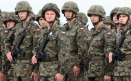 У Польщі президент дав наказ привести в бойову готовність армію