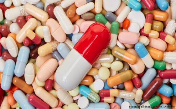 Чому зникли всі медикаменти з аптек "ЛНР"