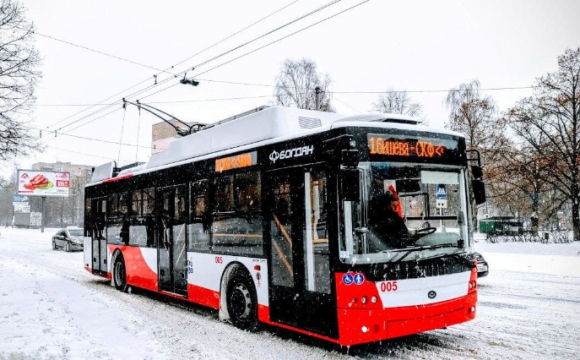 У Луцьку не курсують тролейбуси: що сталось