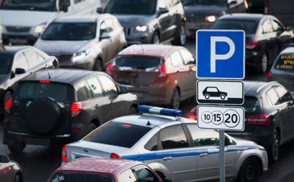 Водії в Україні можуть не платити за парковку
