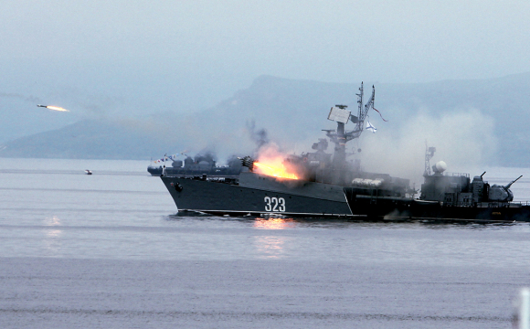 Екіпаж затонулого крейсера «Москва» не евакуювали через шторм, - ДПСУ