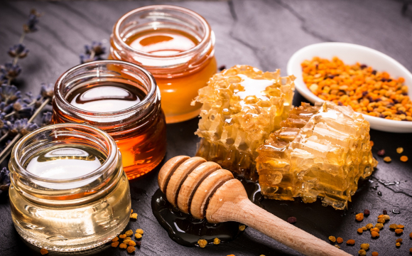 Яка прикмета 2 жовтня натякне на гарний урожай і чому сьогодні треба їсти мед