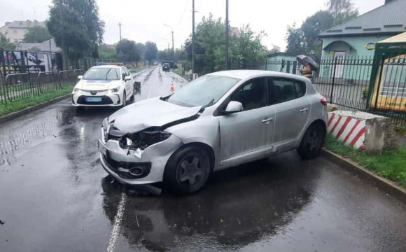 В ДТП у Луцьку постраждало двоє людей