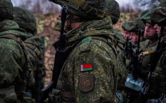 Чому на кордоні з Україною стоїть десять підрозділів білоруської армії