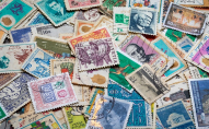 Працівниця пошти накрала марок на 800 тисяч гривень