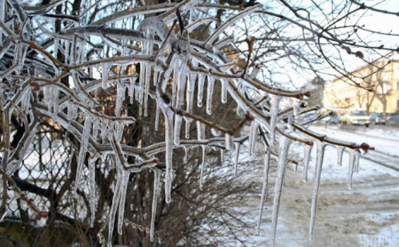 14-го грудня черговий циклон підкине в Україну льодяний дощ