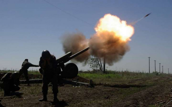 Бойовики на Донбасі обстріляли мирне село