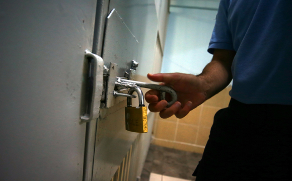 З українських в'язниць звільнили 363 людини: причина