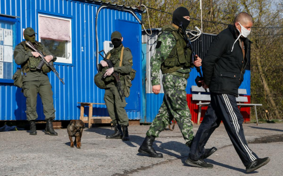 Війна на Донбасі: бойовики готуються до бойових дій. ВІДЕО