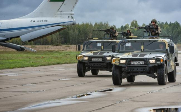 Білорусь перевірятиме боєготовність армії на 10 полігонах: що це передбачає