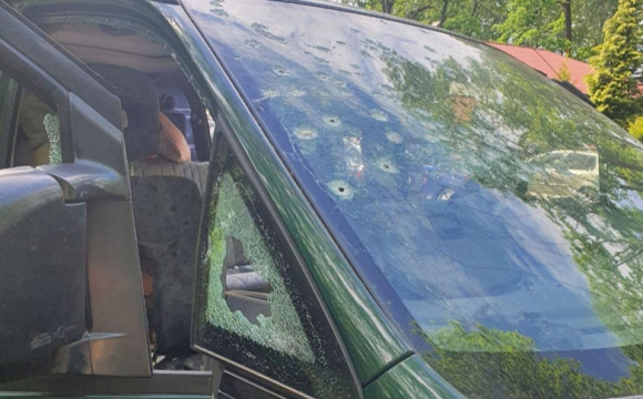 Поблизу кордону з Польщею 41-річний чоловік підірвав гранату у авто з людьми