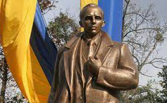 У Луцьку встановлять пам’ятник Степану Бандері, оголошено призовий конкурс
