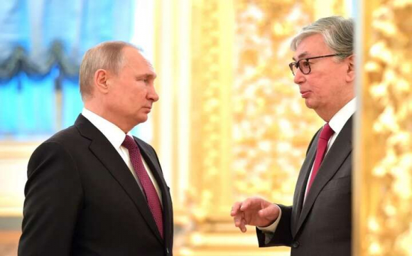 Казахстан обмежив в'їзд та перебування в країні росіянам