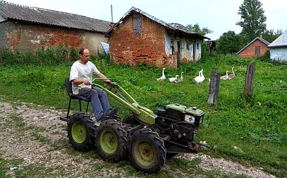 П'яний волинянин катався на мотоблоці