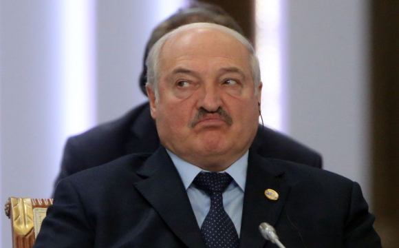 Лукашенко закликав красти в України