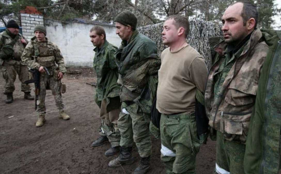 Мобілізовані росіяни влаштували криваву бійку перед відправкою в Україну. ВІДЕО