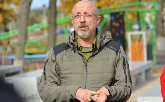 «Це терористичний напад біля кордону ЄС»: Рєзніков закликав закрити небо над Україною