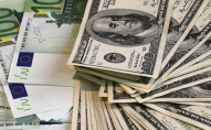 Долар та євро продовжують зростати: скільки коштує валюта