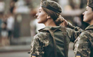 Чи обов'язково жінкам ставати на військовий облік