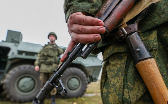 Окупант застрелив українку через ревнощі. ФОТО