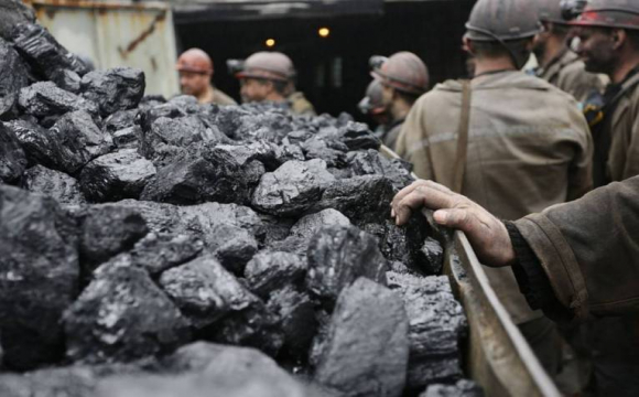 СБУ розслідує постачання вугілля з "ЛНР" в Україну