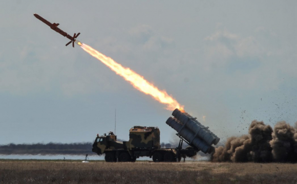 На Рівненщині три ракети потрапили у військовий об’єкт. ВІДЕО